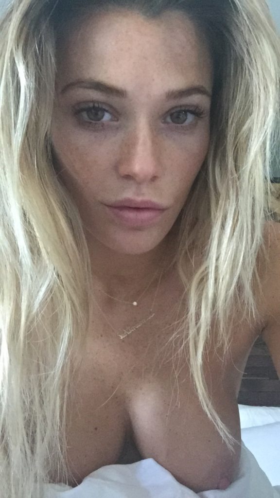 Leaked Samantha Hoopes Fappening Gallery with 18 Photos, pic 16