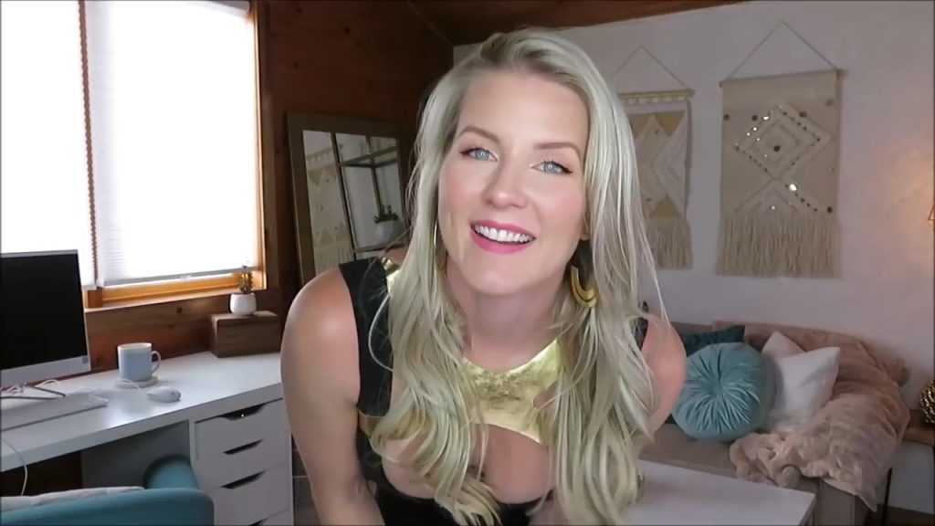 Blue-Eyed Blonde Bombshell Kat Wonders Puts on Slutty Outfits video screenshot 2