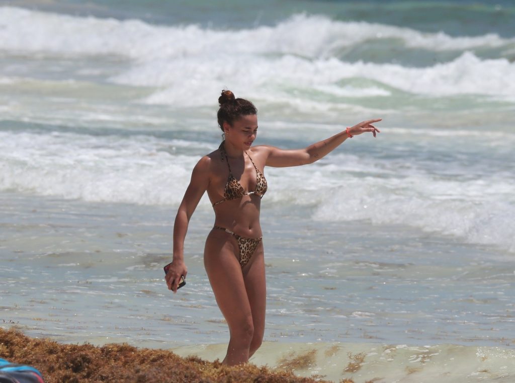 Brunette Vixen Ashley Moore Shows Her Body in a Skimpy Bikini gallery, pic 58