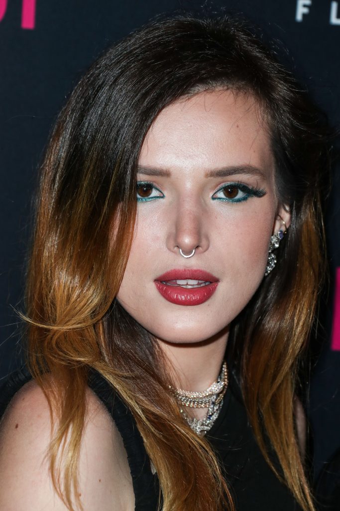 Rebellious Babe Bella Thorne Shows Her Beautiful Nipples for You gallery, pic 334