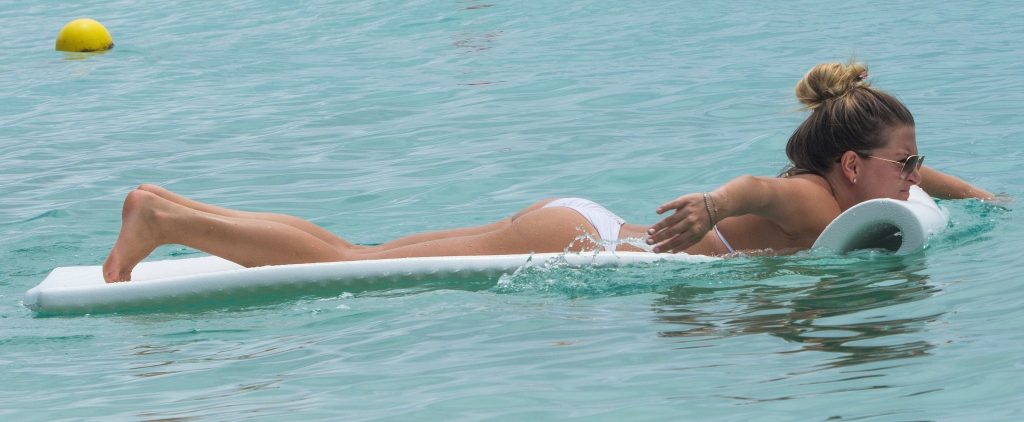 Blonde Zara Holland Looks Great in a White Bikini  gallery, pic 84