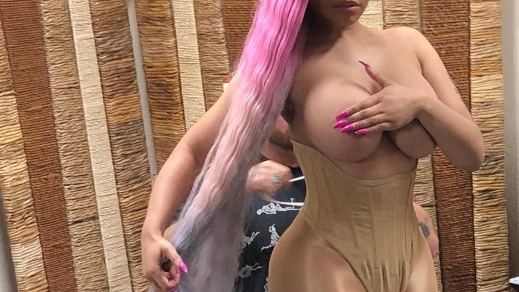 Minaj topless nicki 41 Hottest