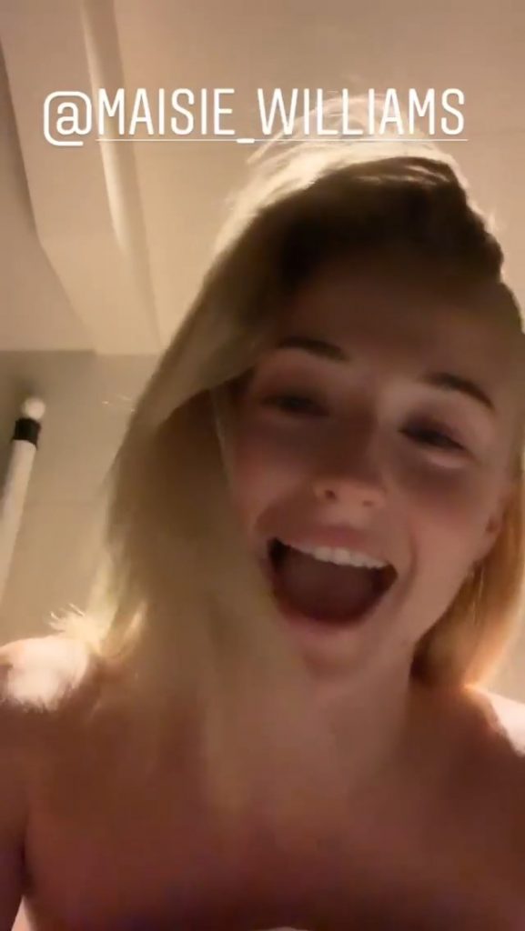 Topless Sophie Turner Talking Dirty to One of Her Costars video screenshot 6