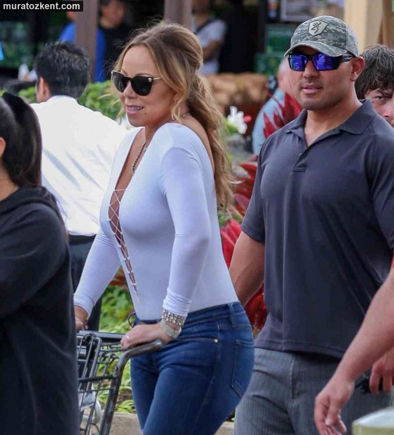Braless And Brazen Mariah Carey Showing Her Pokies 14 Photos The Fappening 