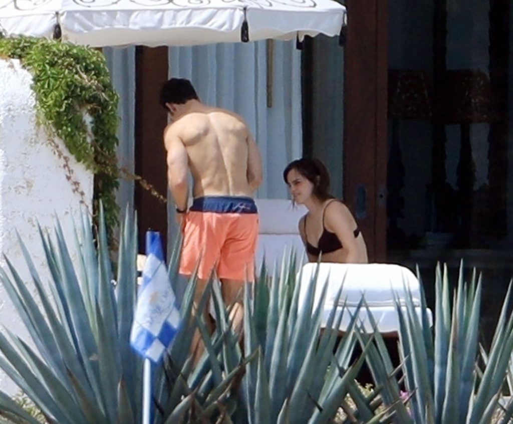 Bikini-Clad Emma Watson Hanging Out with Her Beefy Boyfriend gallery, pic 38