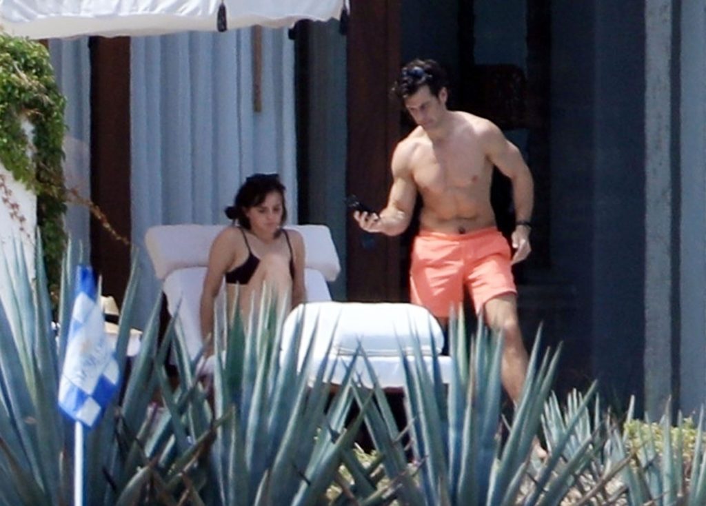 Bikini-Clad Emma Watson Hanging Out with Her Beefy Boyfriend gallery, pic 40
