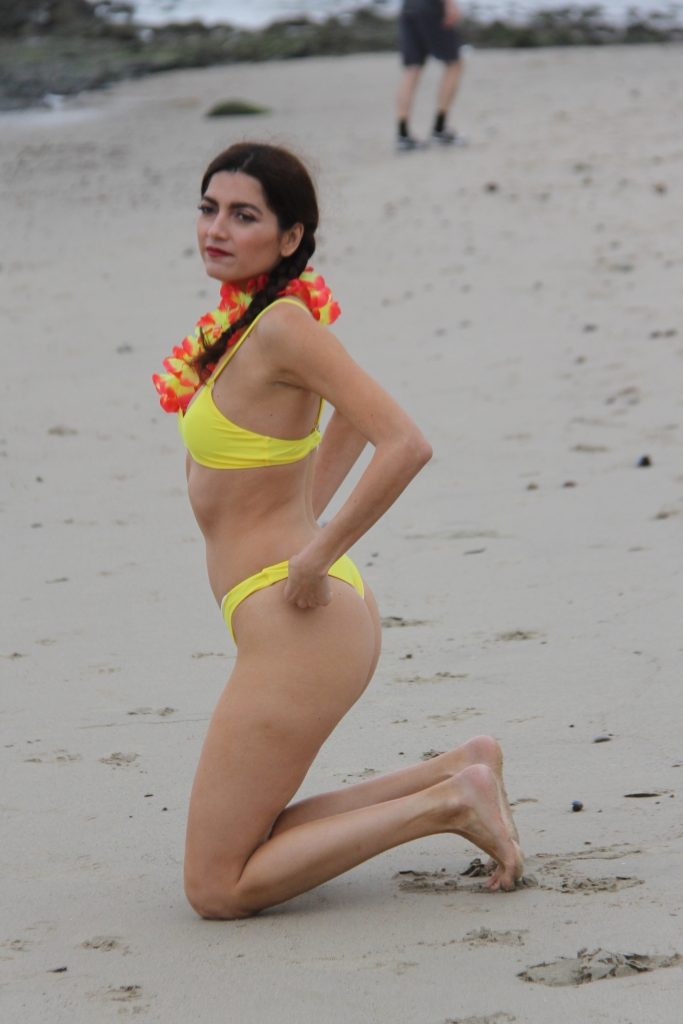 Braided Brunette Blanca Blanco Shows Her Ass in a Skimpy Bikini gallery, pic 2