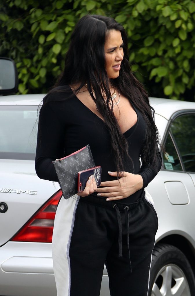 Busty Reality TV Star Marnie Simpson Almost Exposes Her Nips gallery, pic 30