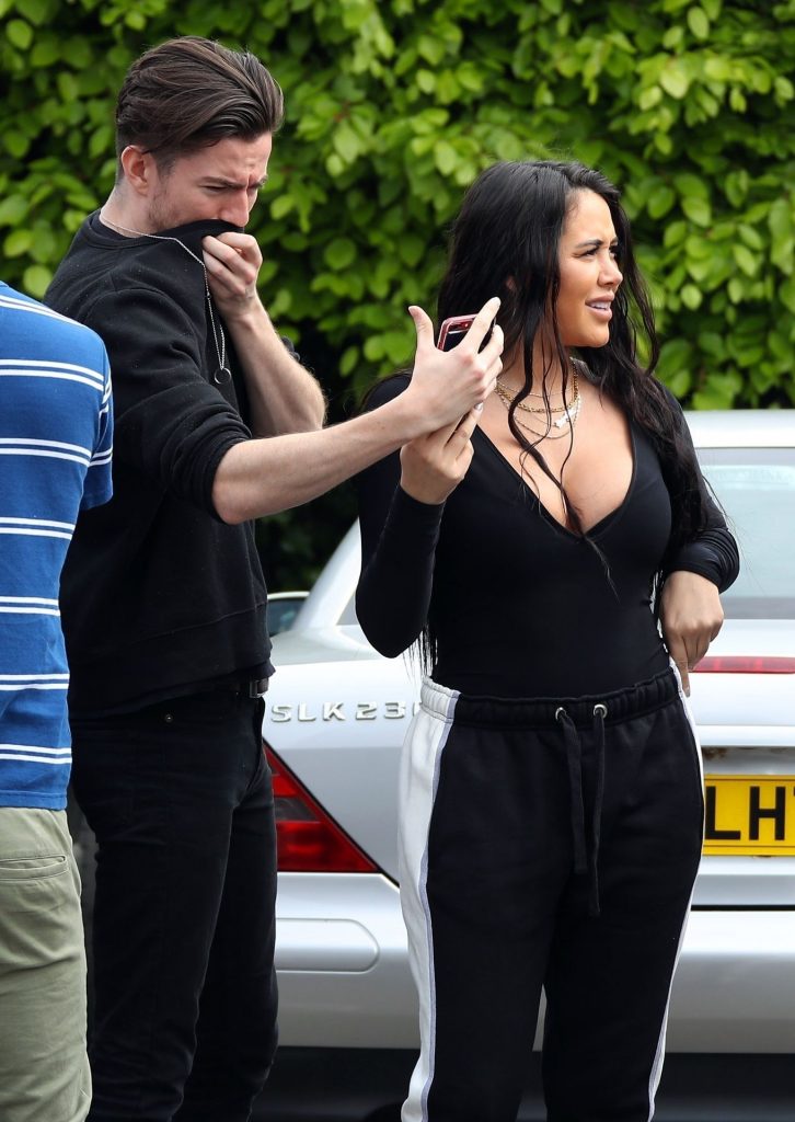 Busty Reality TV Star Marnie Simpson Almost Exposes Her Nips gallery, pic 34