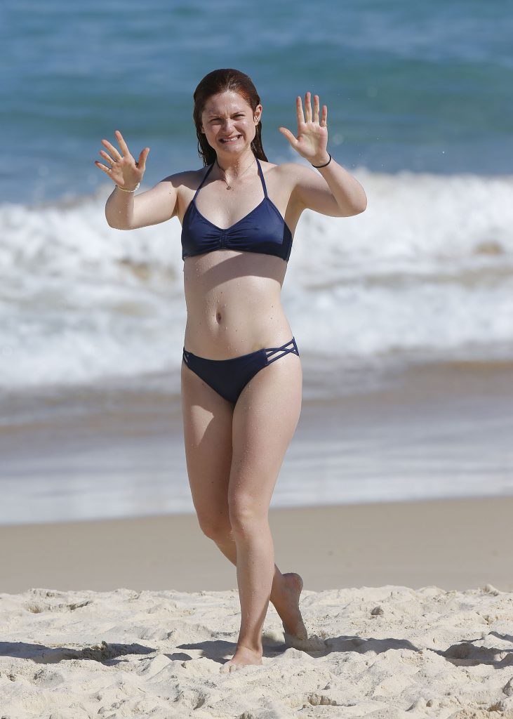 Harry Potter Celebrity Bonnie Wright Shows Off Her Bikini Body gallery, pic 56