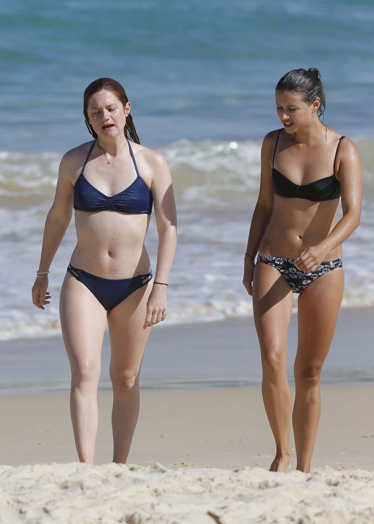 Harry Potter Celebrity Bonnie Wright Shows Off Her Bikini Body gallery, pic 114
