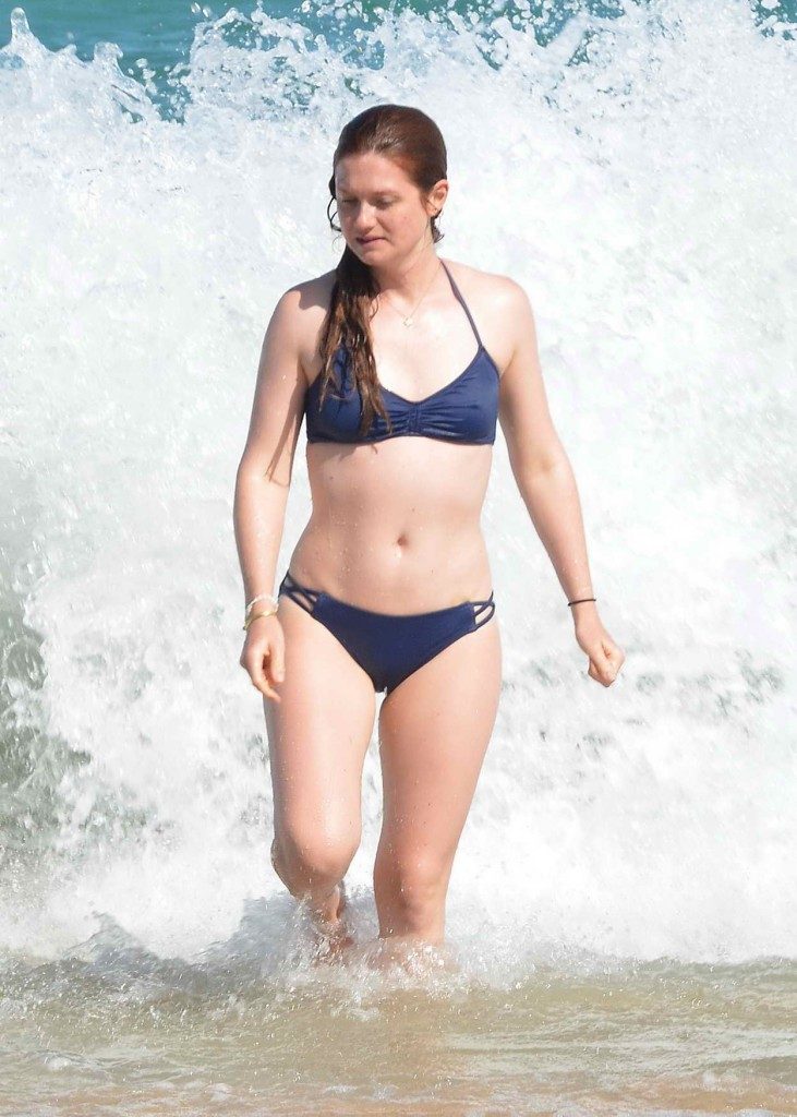 Harry Potter Celebrity Bonnie Wright Shows Off Her Bikini Body gallery, pic 20
