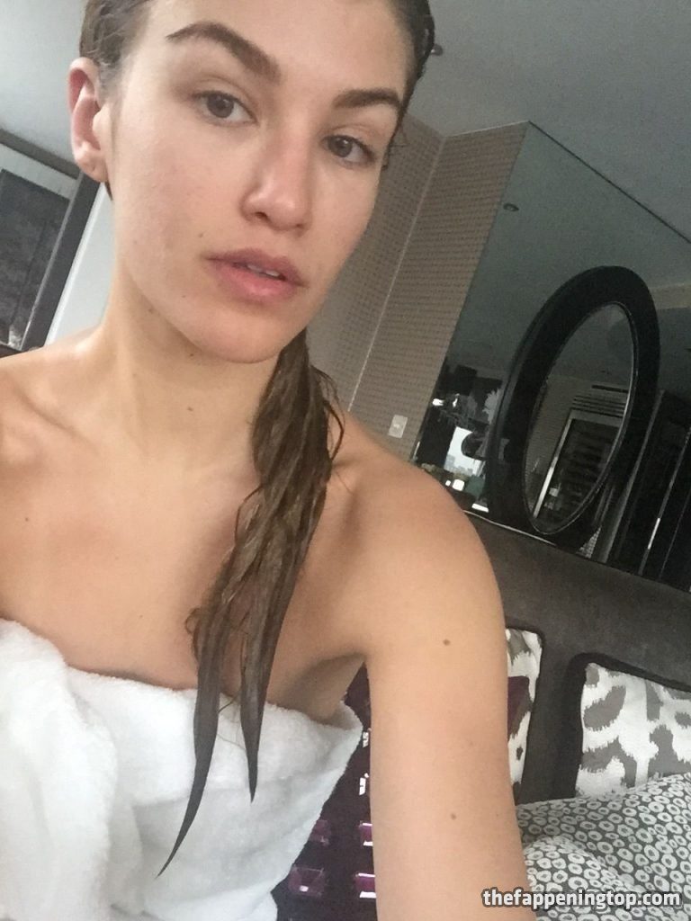 Now You Can Enjoy Close-Ups of Amy Willerton’s Wet Pussy gallery, pic 28