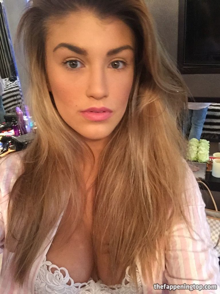 Now You Can Enjoy Close-Ups of Amy Willerton’s Wet Pussy gallery, pic 122