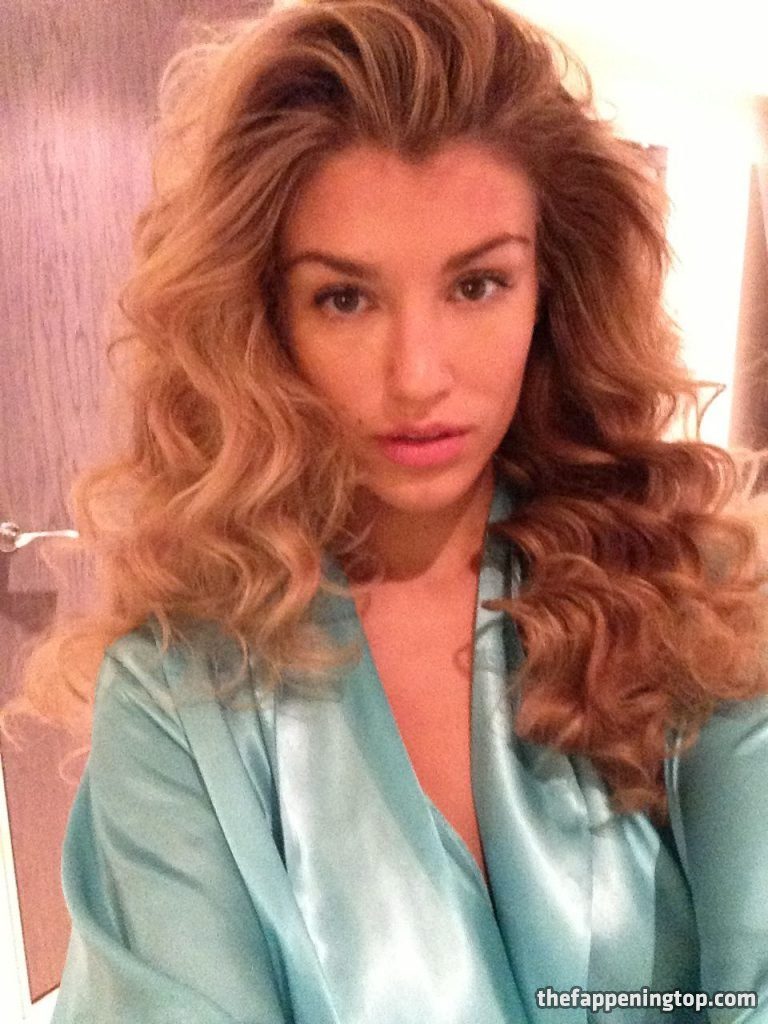 Now You Can Enjoy Close-Ups of Amy Willerton’s Wet Pussy gallery, pic 152