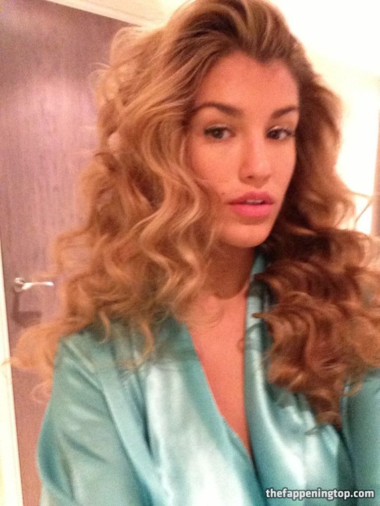 Now You Can Enjoy Close-Ups of Amy Willerton’s Wet Pussy gallery, pic 154