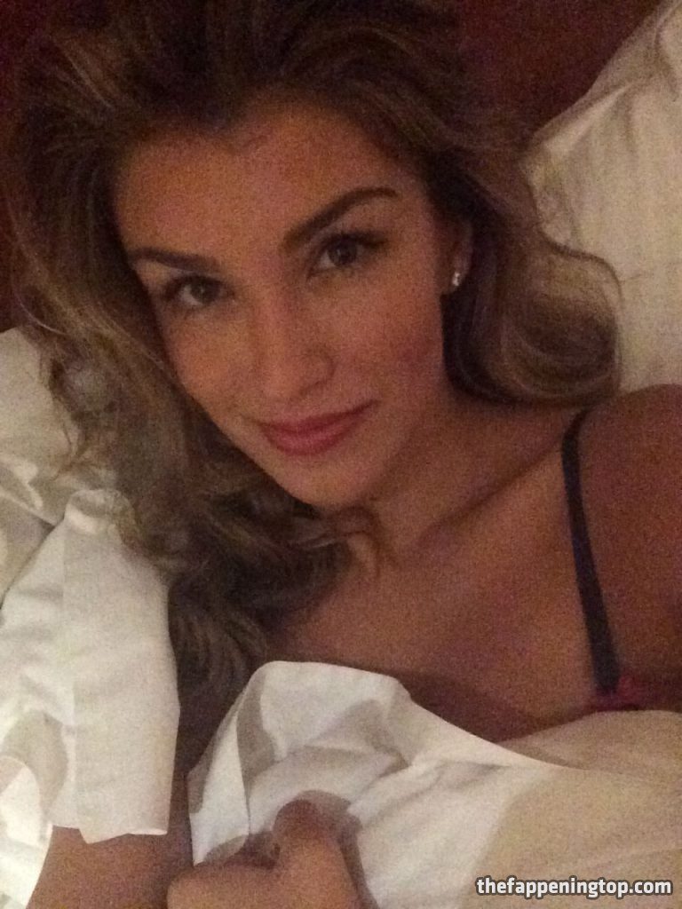 Now You Can Enjoy Close-Ups of Amy Willerton’s Wet Pussy gallery, pic 186