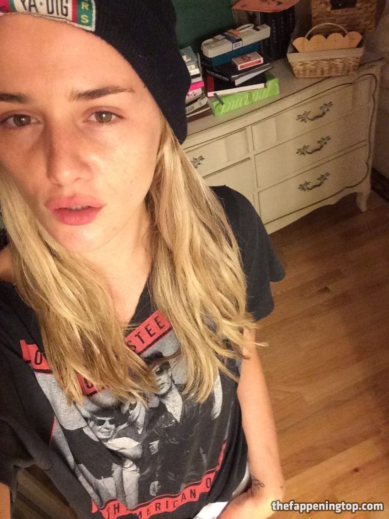 Addison Timlin’s Leaked Facetime Sex Sessions and Naked Pics gallery, pic 110