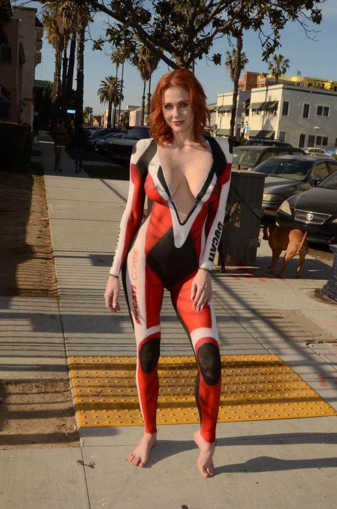 Actress-Turned-Pornstar Maitland Ward in a Nude Body Paint Gallery, pic 32