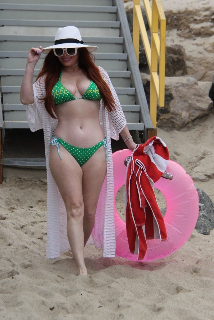 Redheaded Monstrosity Phoebe Price Looks Okay in a Green Bikini gallery, pic 66