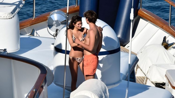 Bikini-Clad Cairo Dwek Having Fun on a Yacht in Portofino (52 Photos)