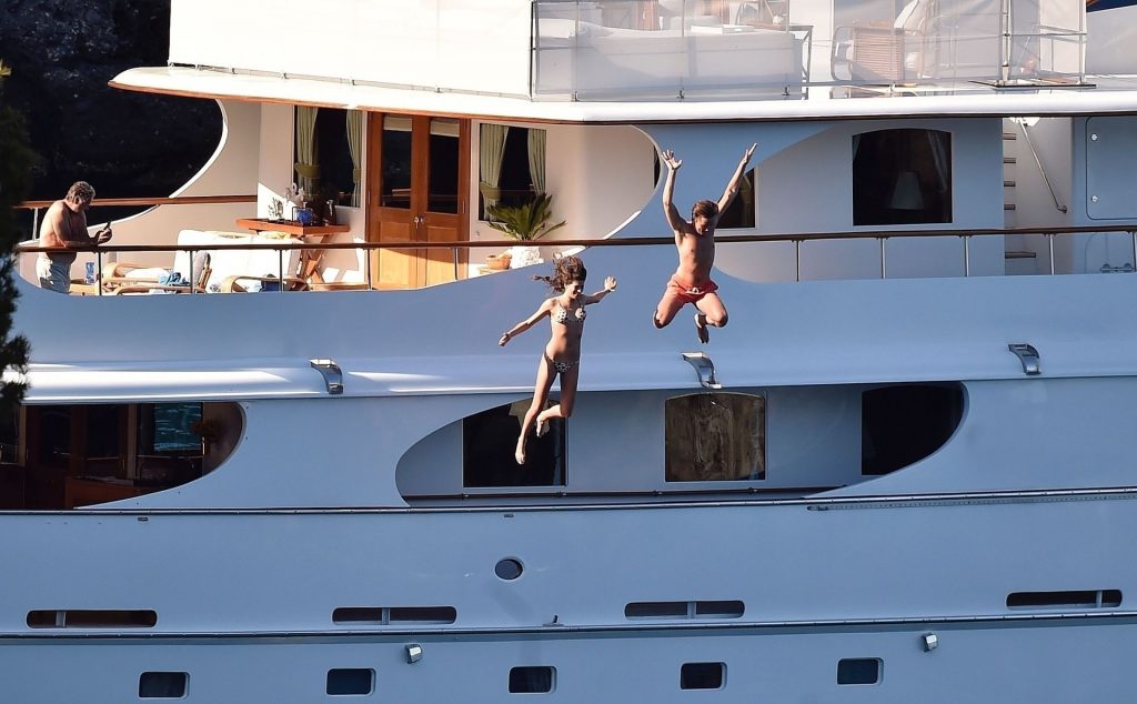 Bikini-Clad Cairo Dwek Having Fun on a Yacht in Portofino  gallery, pic 46