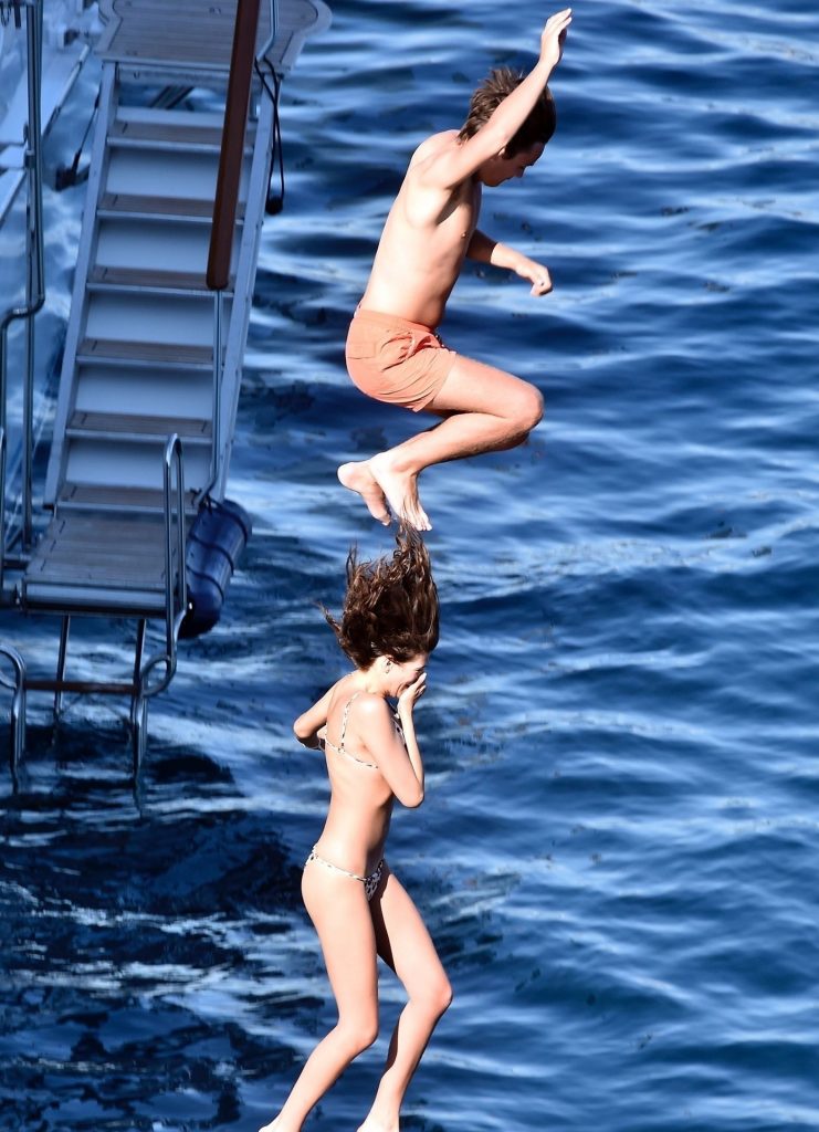 Bikini-Clad Cairo Dwek Having Fun on a Yacht in Portofino  gallery, pic 6