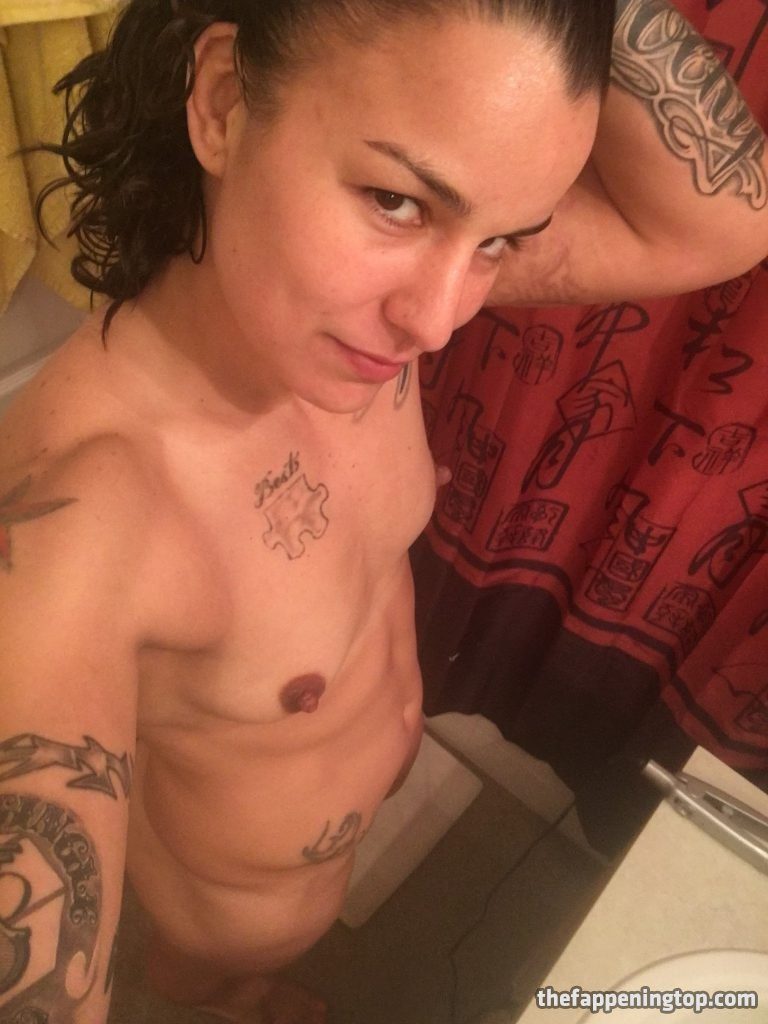 Tough Girl Raquel Pennington and Her Delicious Young Cunt gallery, pic 8