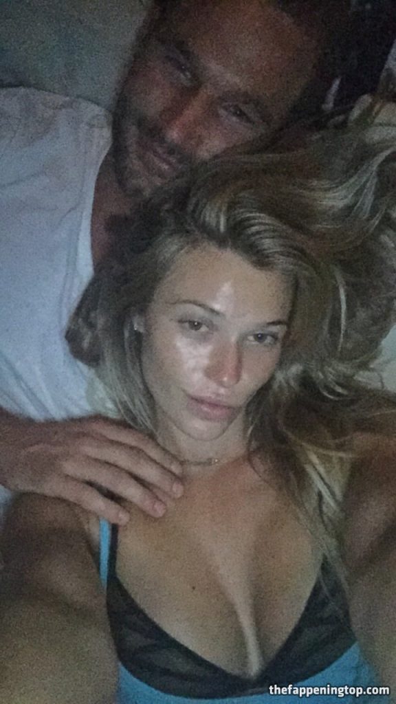 Huge Collection of Leaked Samantha Hoopes Pictures in HQ gallery, pic 196