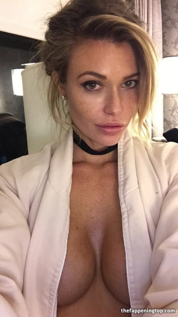 Huge Collection of Leaked Samantha Hoopes Pictures in HQ gallery, pic 100