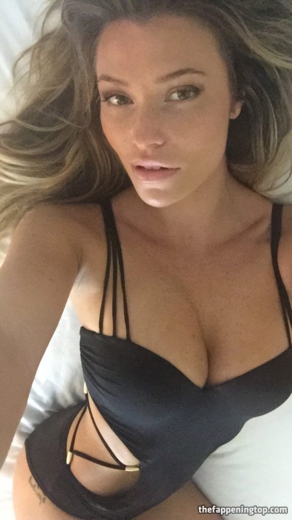 Huge Collection of Leaked Samantha Hoopes Pictures in HQ gallery, pic 60