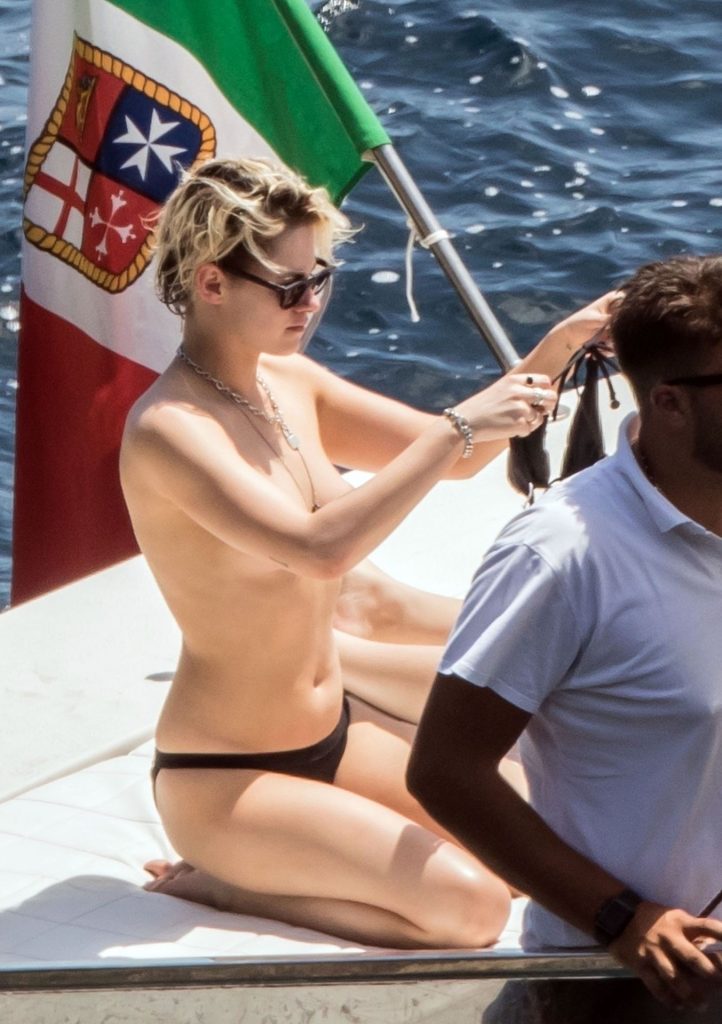 Kristen Stewart Sunbathing Topless on a Yacht  gallery, pic 4