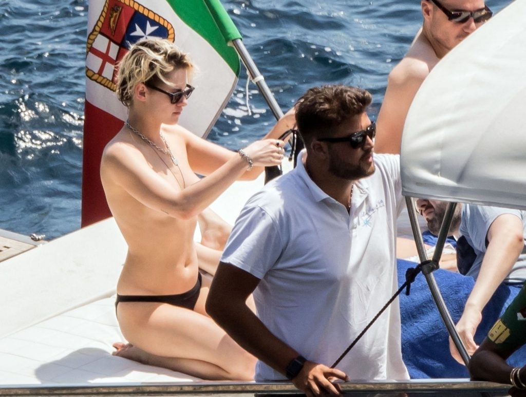 Kristen Stewart Sunbathing Topless on a Yacht  gallery, pic 6