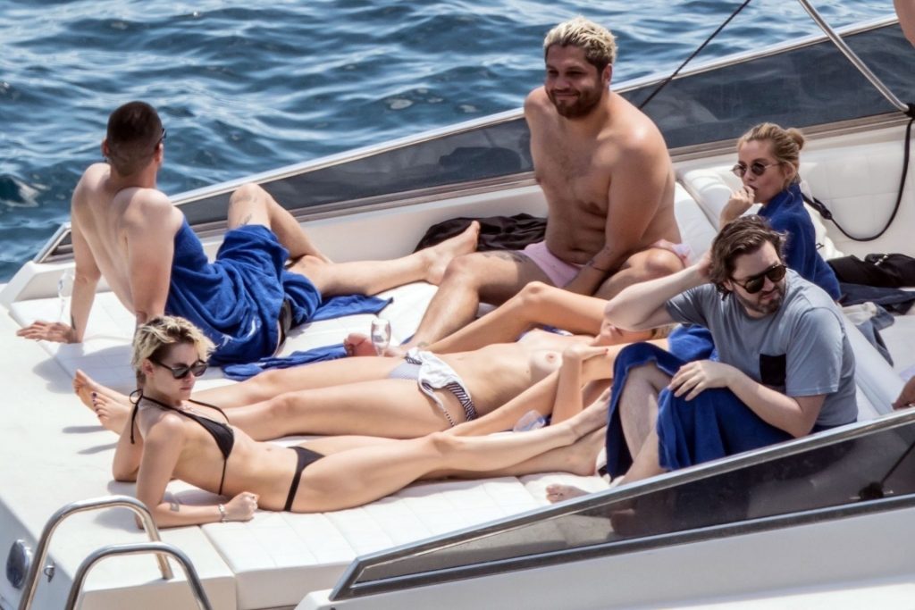 Kristen Stewart Sunbathing Topless on a Yacht  gallery, pic 12