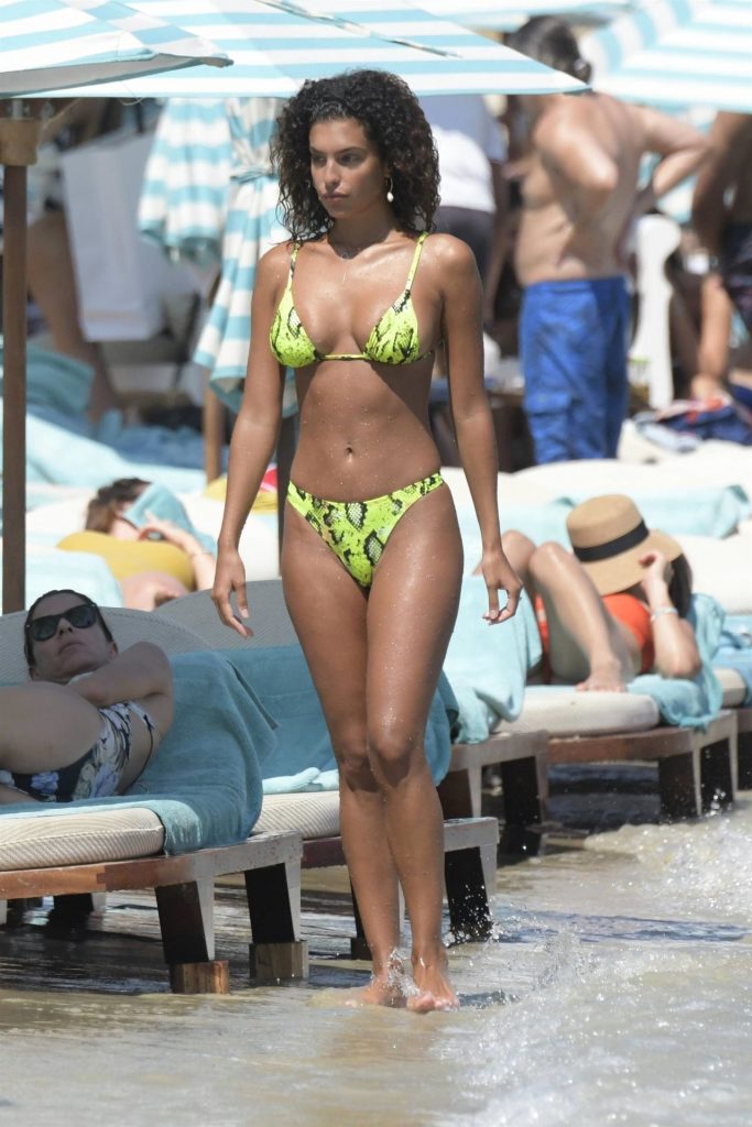Jessica Aidi Flaunts Her Slim Body in a Snakeskin Bikini gallery, pic 62
