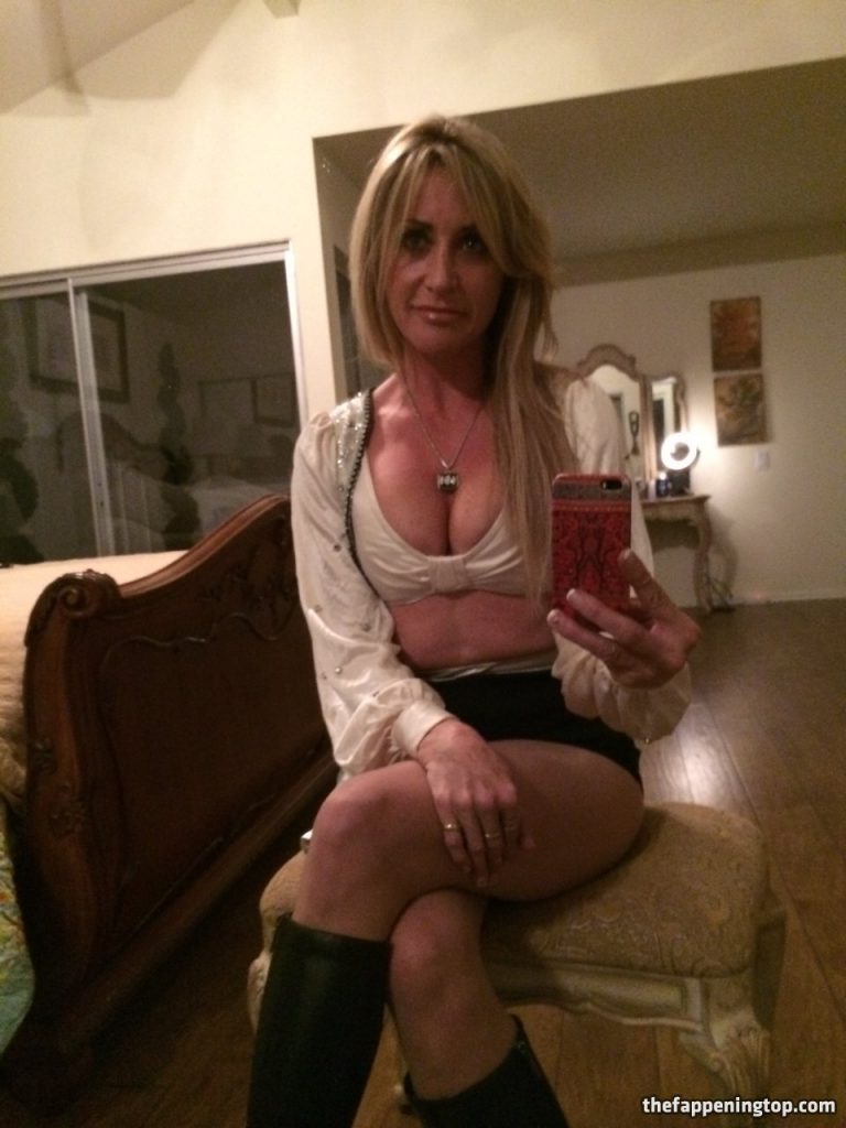 Aging Thot Carrie Michalka Displays Her Big Fake Boobs gallery, pic 510