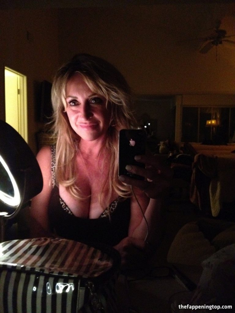 Aging Thot Carrie Michalka Displays Her Big Fake Boobs gallery, pic 50