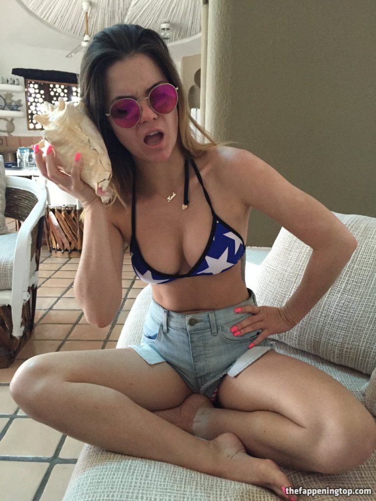 Slutty Celeb Kaili Thorne EXPOSED: Latest iCloud Hacked Pictures gallery, pic 148