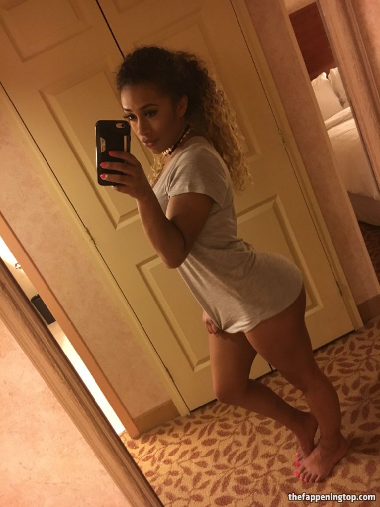 Leaked Fappening Pictures of WWE’s JoJo Offerman  gallery, pic 106