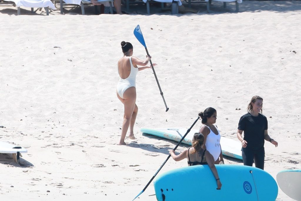 Selena Gomez Flashes Her Meaty Booty in a One-Piece Swimsuit gallery, pic 80