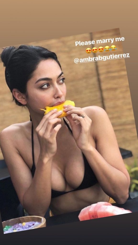 Brunette Ambra Gutierrez Looking Sexy in a Skimpy Black Bikini gallery, pic 18