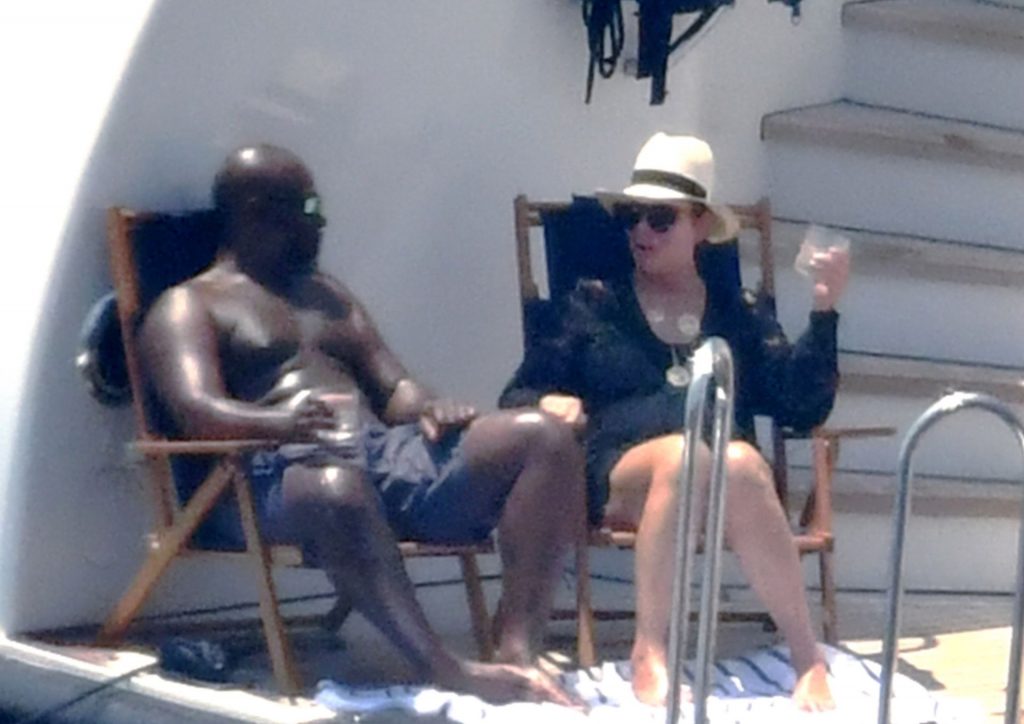 Collection of Sexy Kris Jenner Pictures from a Yacht  gallery, pic 2