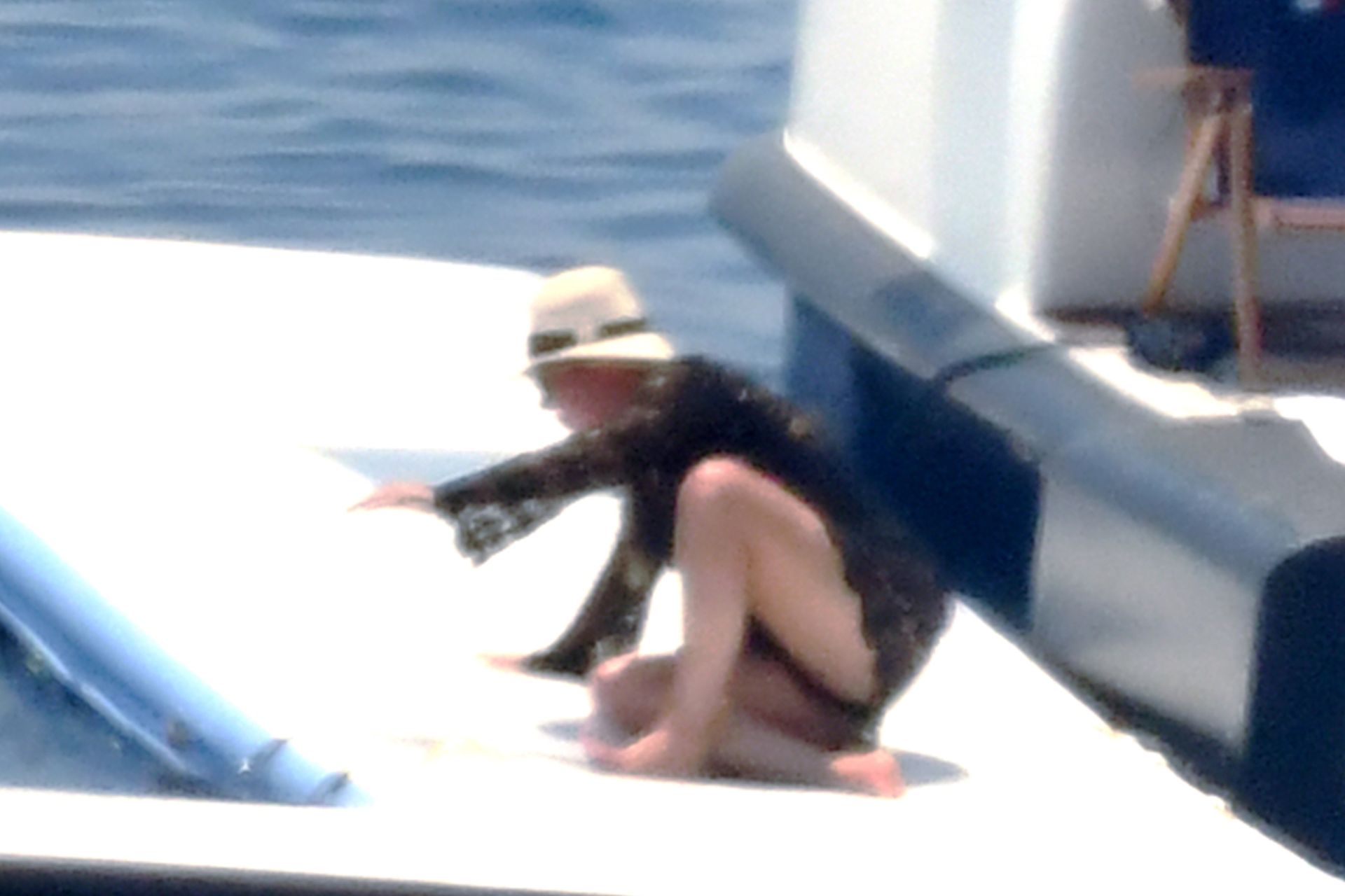 Collection of Sexy Kris Jenner Pictures from a Yacht (46 Photos) - The Fapp...