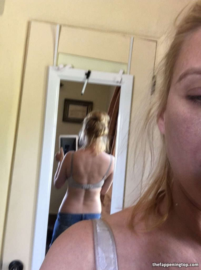 Walking Dead Star Laurie Holden: Hacked Fappening Pictures gallery, pic 18