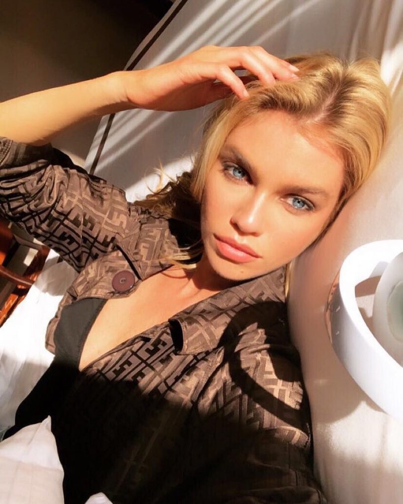 Hottest and Most Definitive Collection of Stella Maxwell Instagram Pics gallery, pic 66