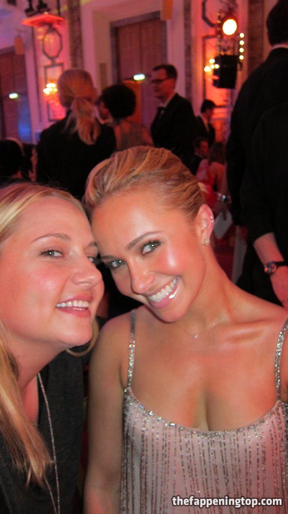 Fresh Collection of Leaked Hayden Panettiere Fappening Pics gallery, pic 80