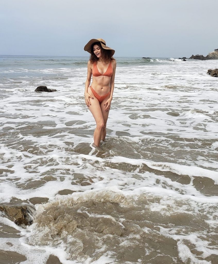 Brunette Blanca Blanco Flaunting Her Bikini Body  gallery, pic 26