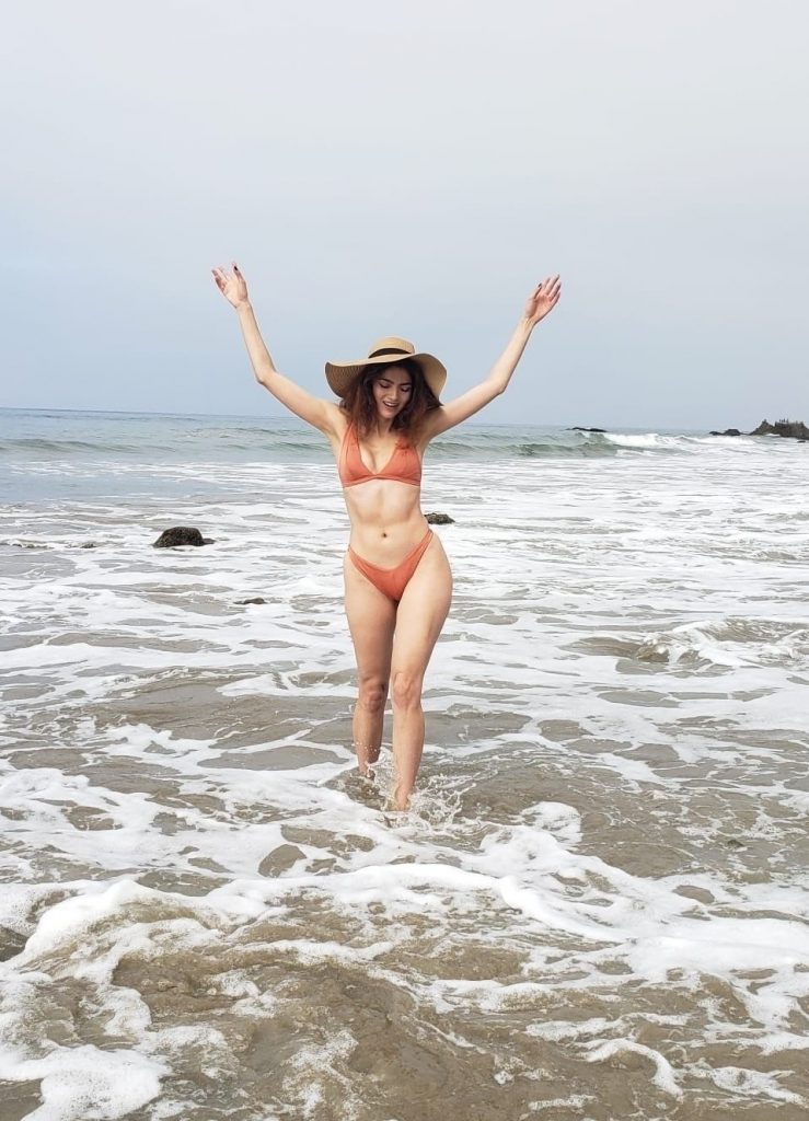 Brunette Blanca Blanco Flaunting Her Bikini Body  gallery, pic 28