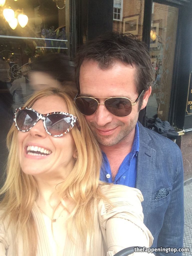 Freaky Leaked Pictures of Masked Sienna Miller  gallery, pic 38
