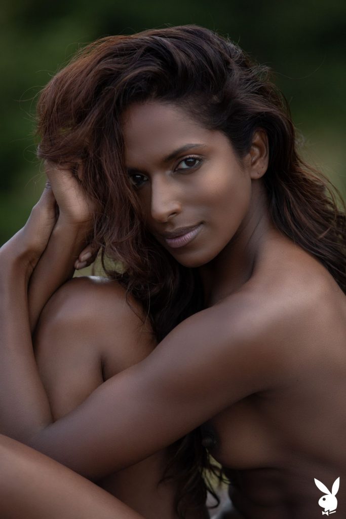 Naked Black Beauty Nirmala Fernandes Posing in the Woods gallery, pic 34